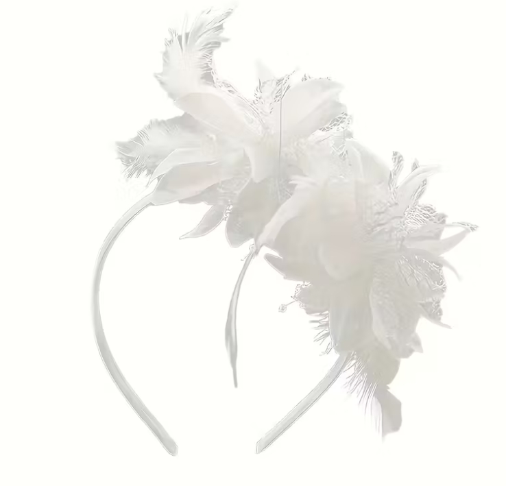 čelenka s peříčky bílá, www.boome.cz